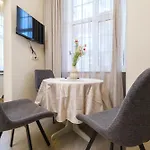Cozy Corner-heart Of